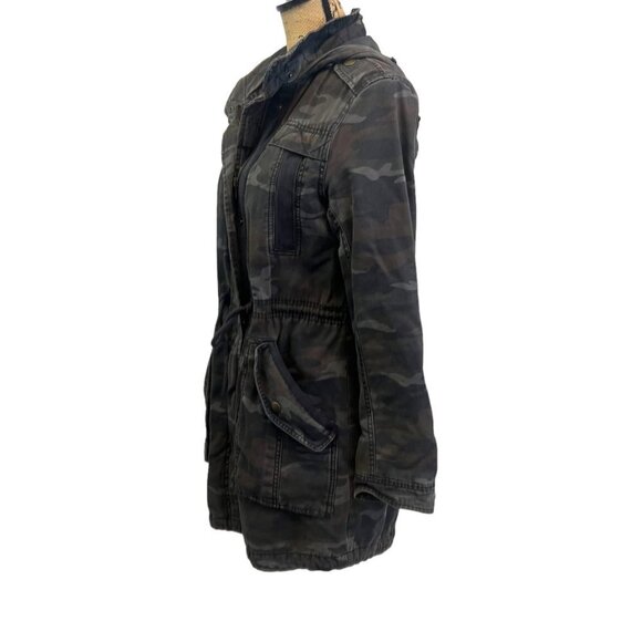 American Eagle Boho Distressed Camo Jacket XS - Picture 6 of 12